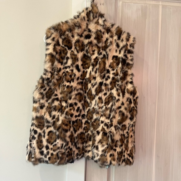 Saks Fifth Avenue Rabbit Vest - Picture 2 of 2